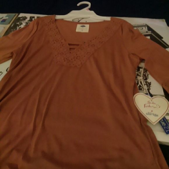 Sadie Robertson shirt - Picture 1 of 3